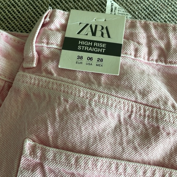 Zara High Rise straight leg jeans - Picture 3 of 3